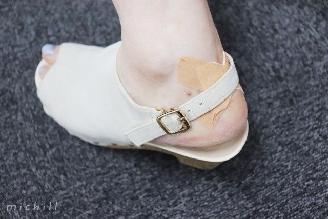 靴ずれの緊急対策 剥がれない絆創膏の付け方教えます 18年07月28日 Biglobe Beauty